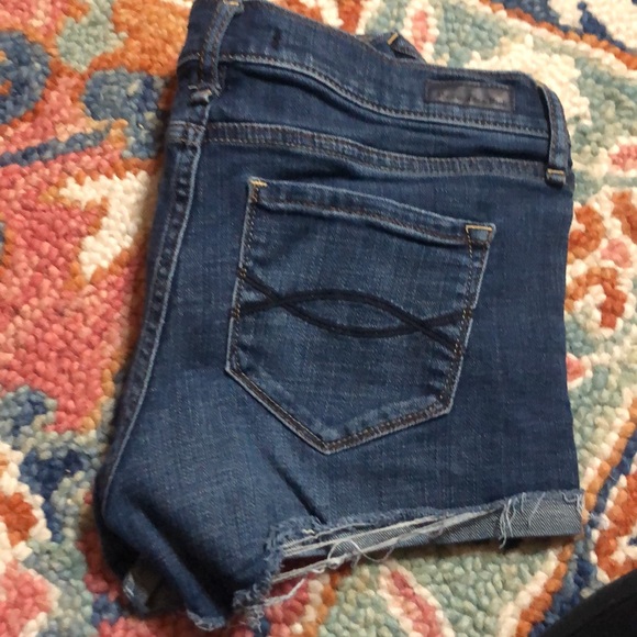Abercrombie Jean shorts - Picture 2 of 2